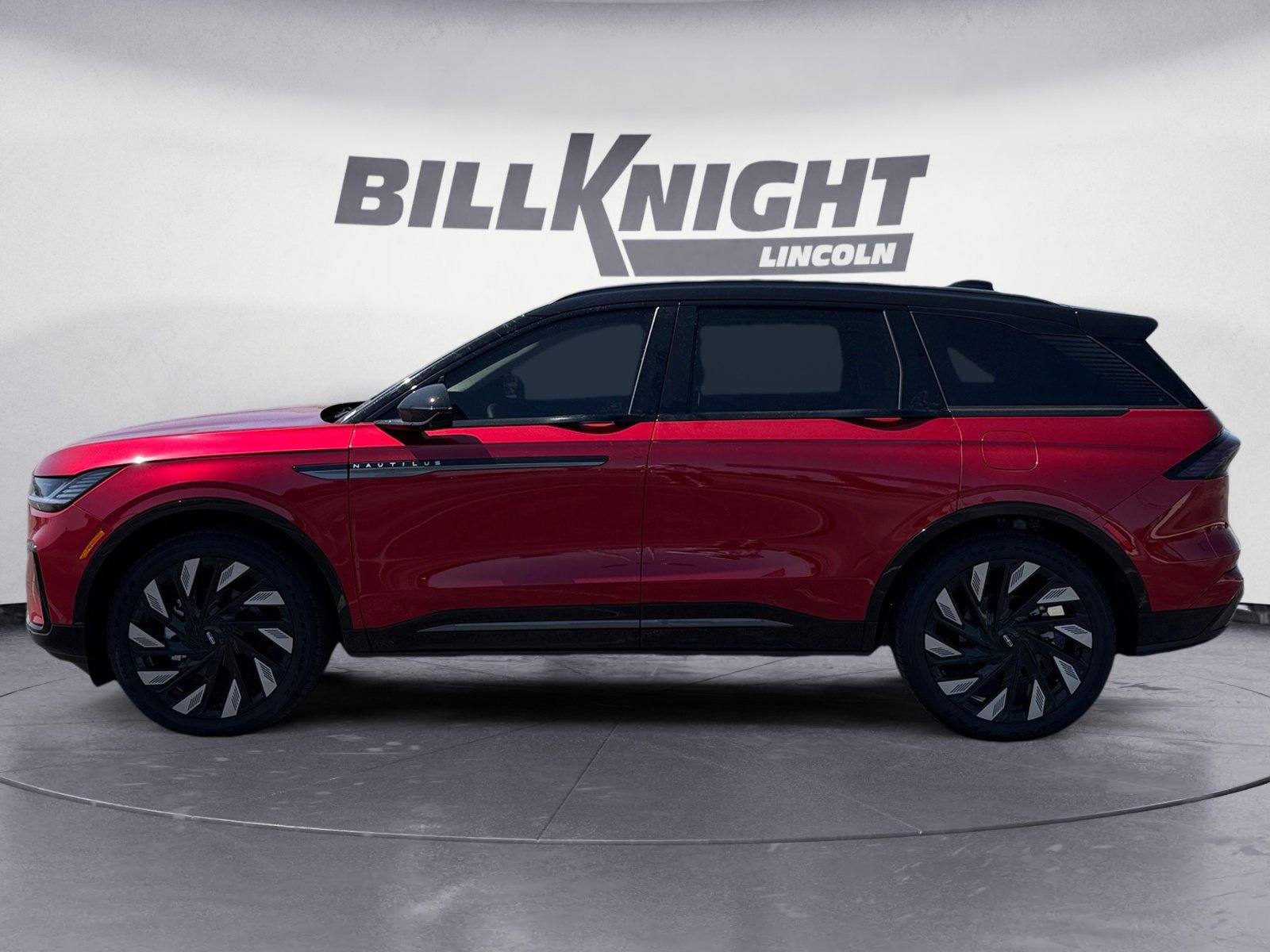 New 2026 Lincoln Nautilus Reserve w/ Jet Appearance Package image 2