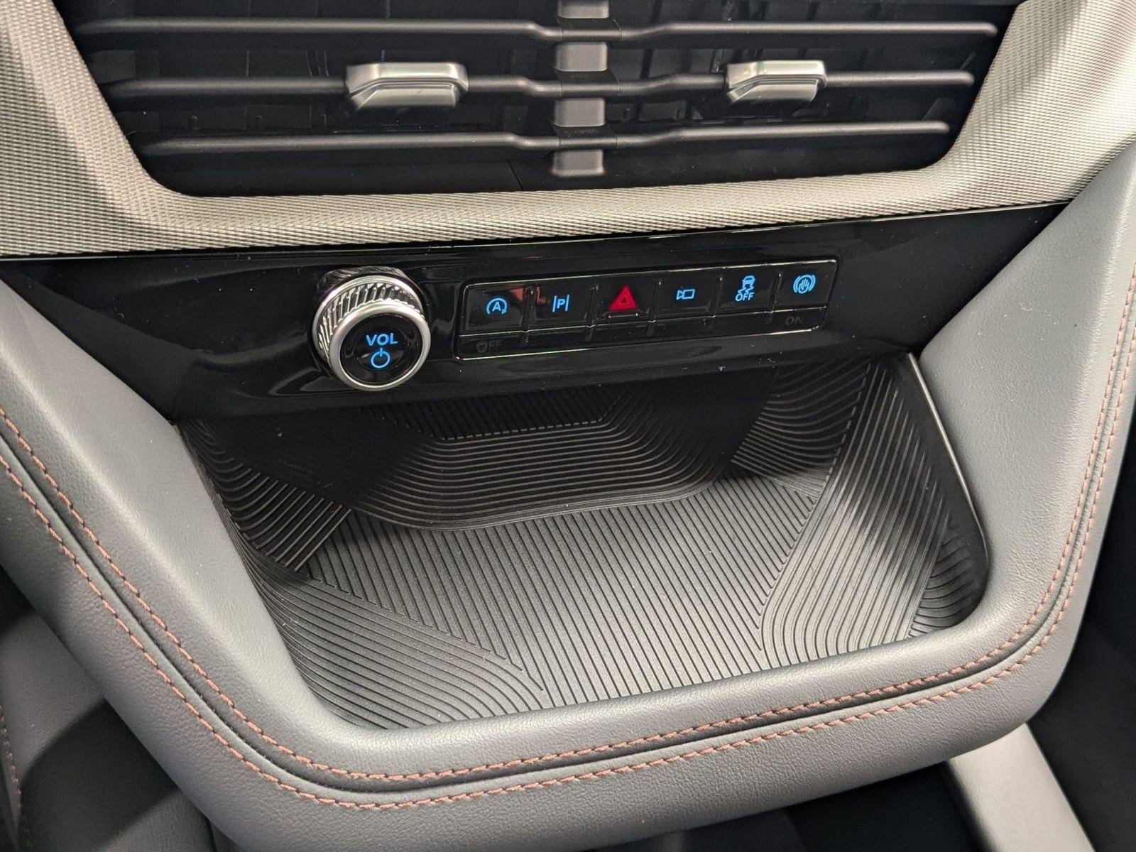 New 2026 Ford Explorer Active w/ Active Comfort Package image 27