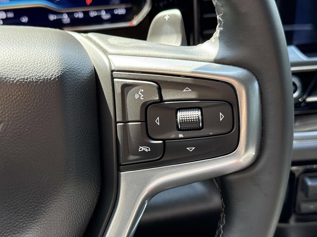 Used 2024 Chevrolet Silverado 1500 LT Trail Boss w/ LT Trail Boss Premium Package AWD/4WD image 36