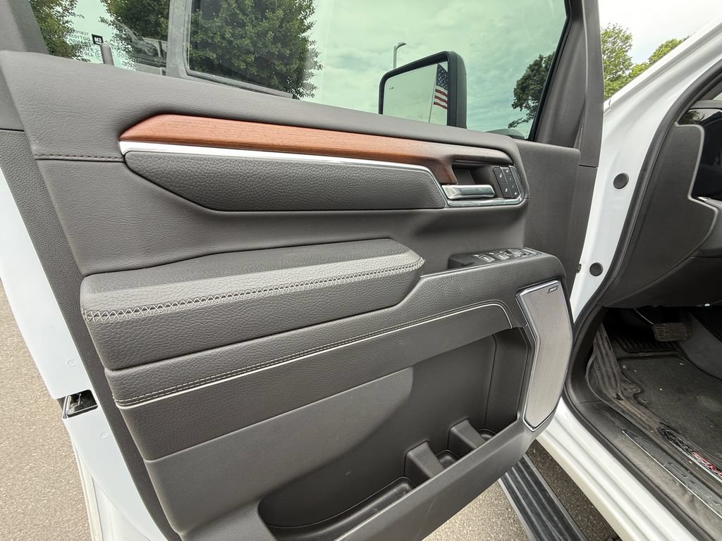 Used 2024 GMC Sierra 3500 Denali w/ Denali Reserve Package AWD/4WD image 20