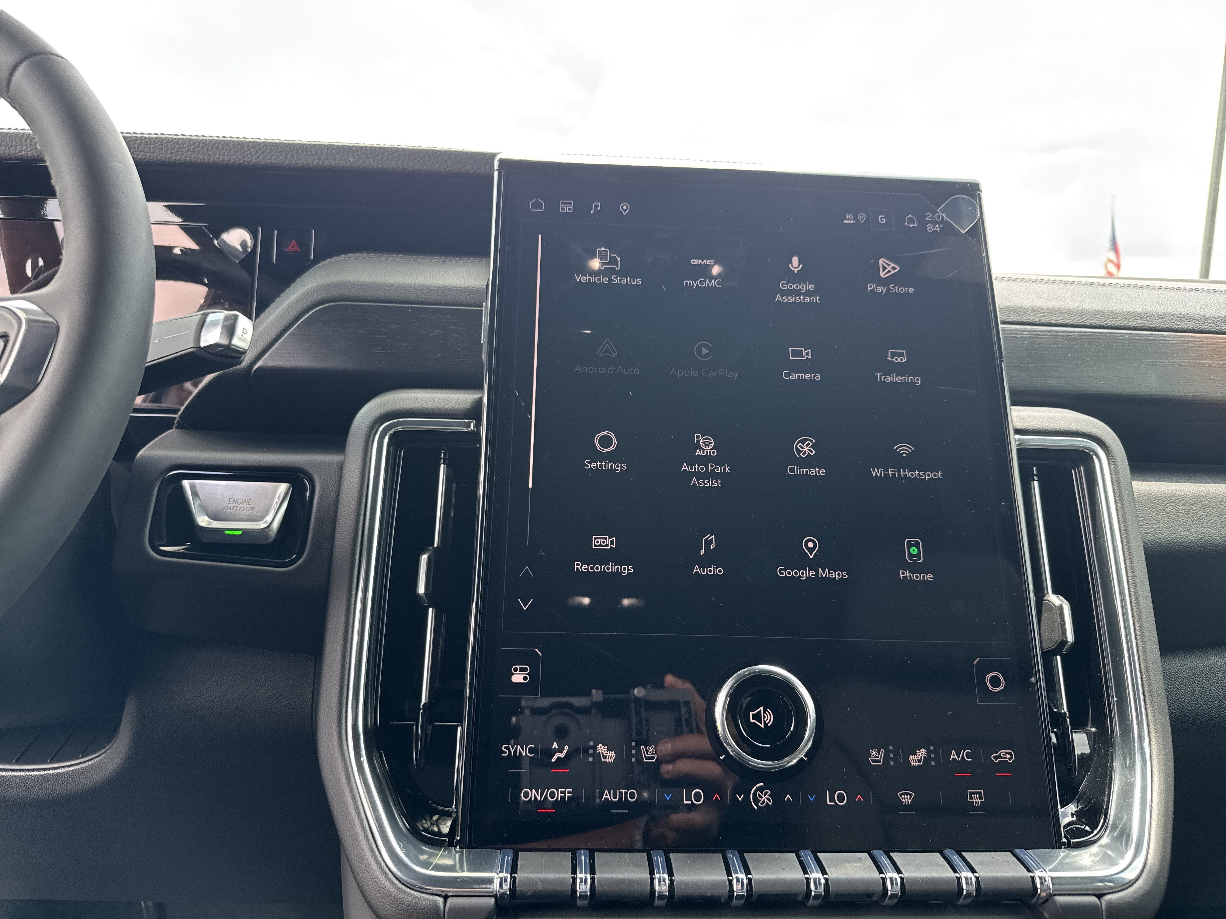 New 2026 GMC Yukon XL Denali AWD/4WD image 23