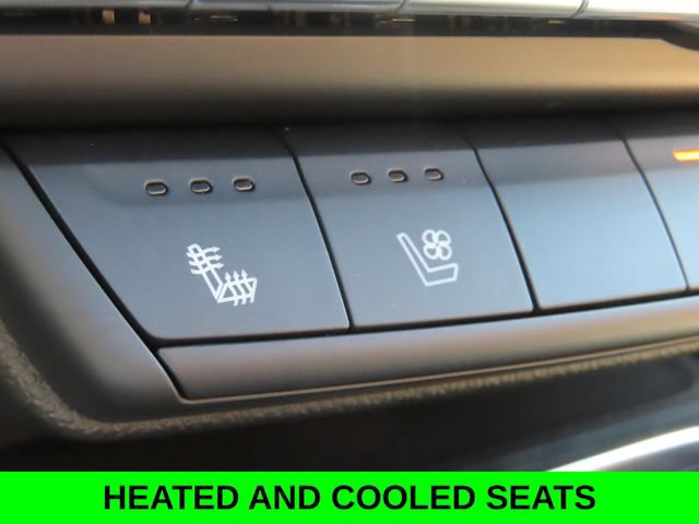 Used 2020 Cadillac XT4 Sport w/ Sun And Sound Package AWD/4WD image 5