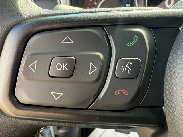 New 2025 Jeep Gladiator Sport image 14