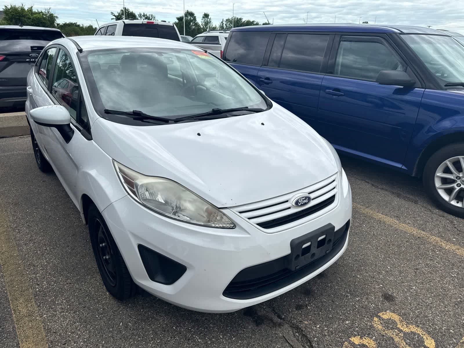 Used 2013 Ford Fiesta S FWD image 22