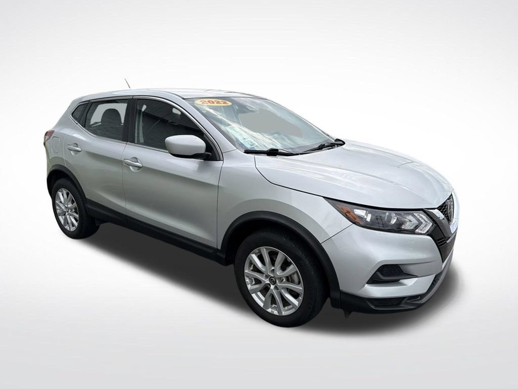 Used 2022 Nissan Rogue Sport S FWD image 3