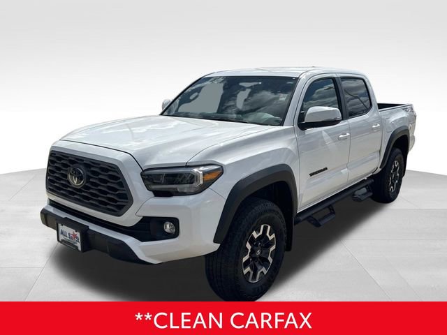 Used 2023 Toyota Tacoma TRD Off-Road w/ Technology Package image 3