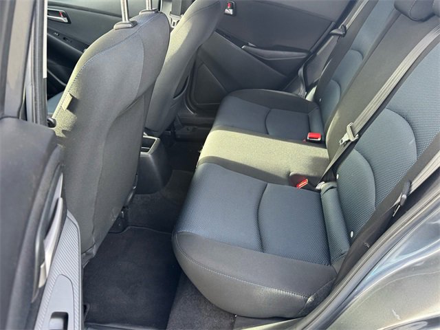 Used 2020 Toyota Yaris LE image 10