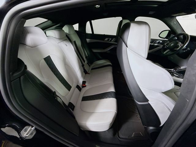 Used 2021 BMW X6 M w/ Competition Package image 30