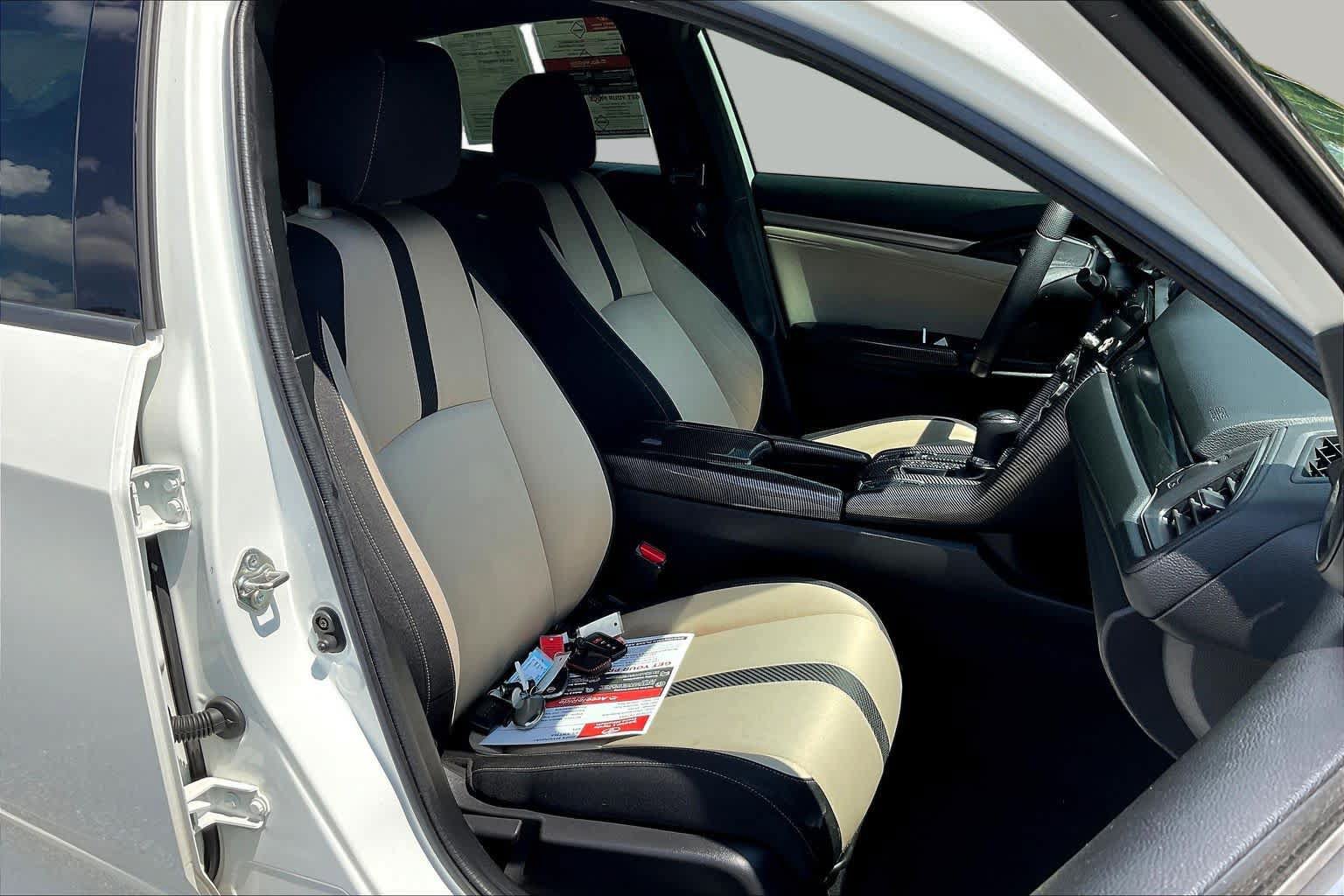 Used 2019 Honda Civic EX image 9