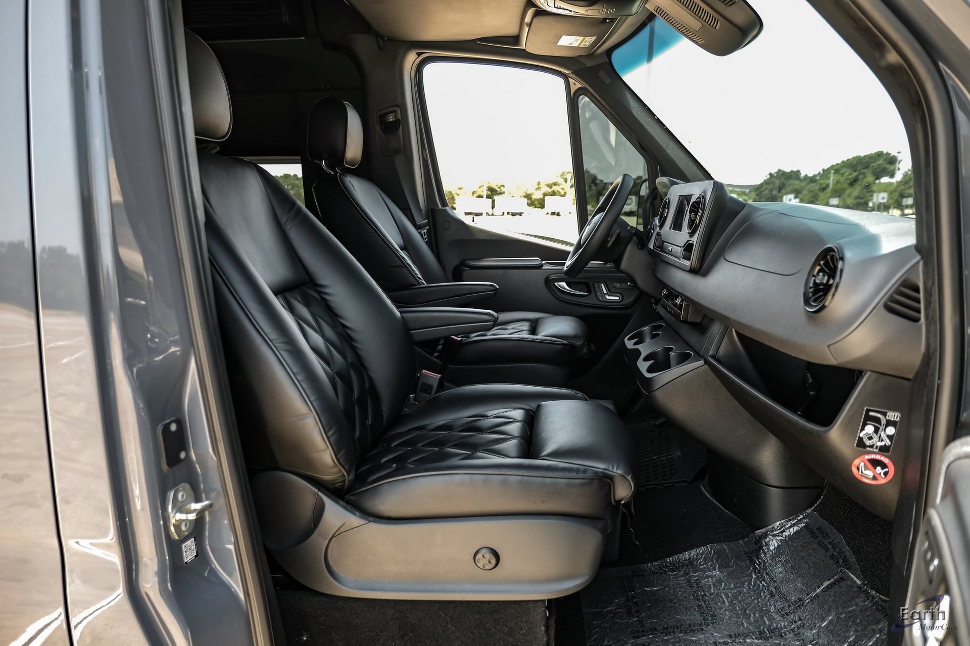 Used 2022 Mercedes-Benz Sprinter 2500 image 45