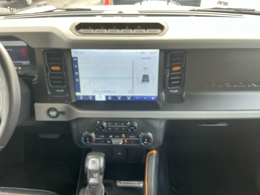 Used 2022 Ford Bronco Badlands image 20