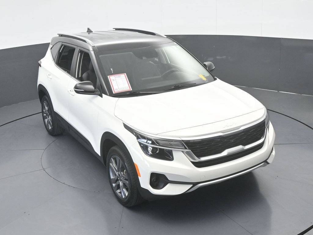 Used 2023 Kia Seltos S FWD image 48
