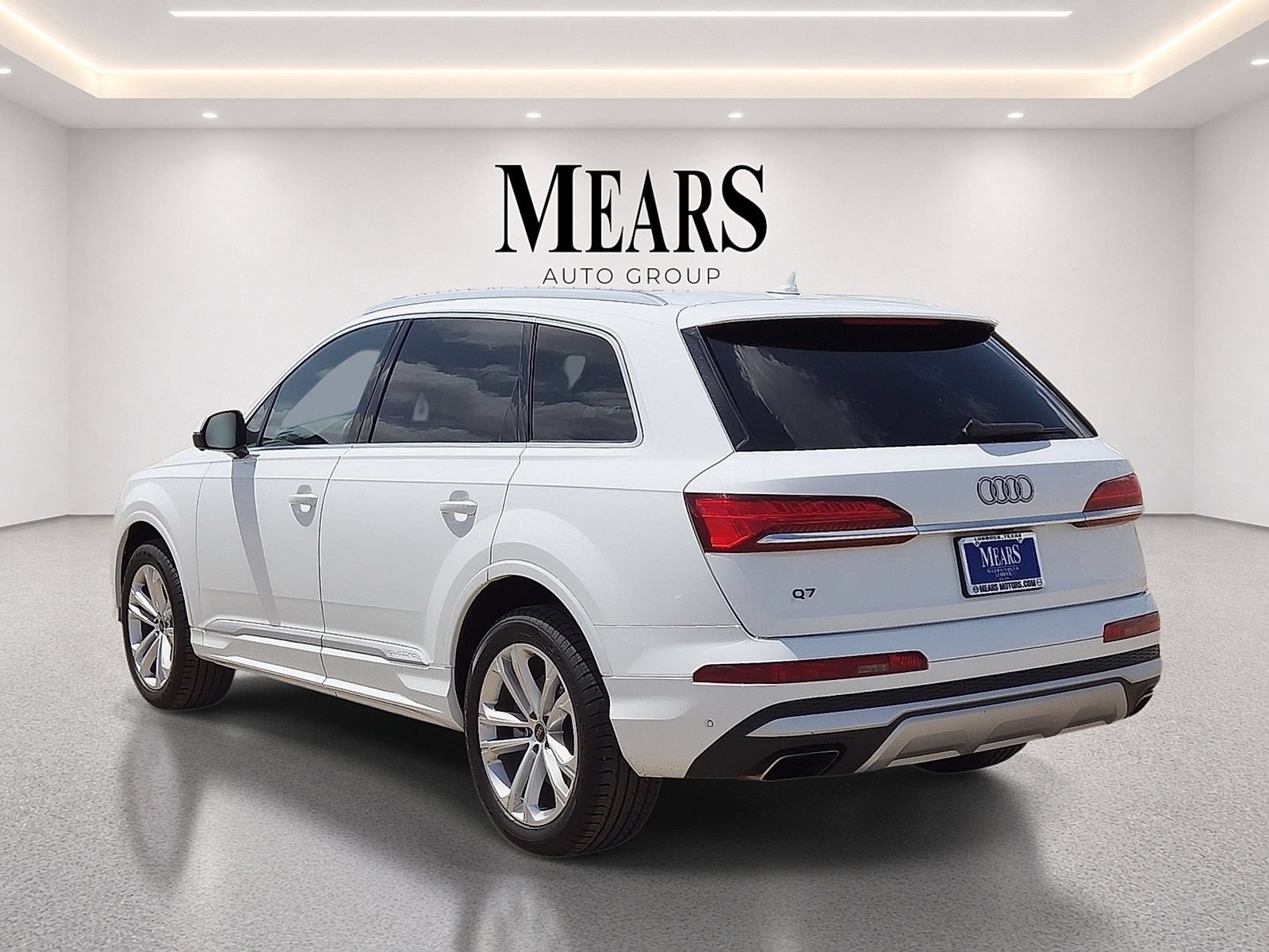 Used 2025 Audi Q7 3.0T Premium Plus AWD/4WD image 3