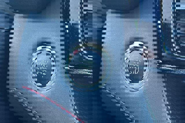 Used 2025 Toyota Highlander XSE image 30