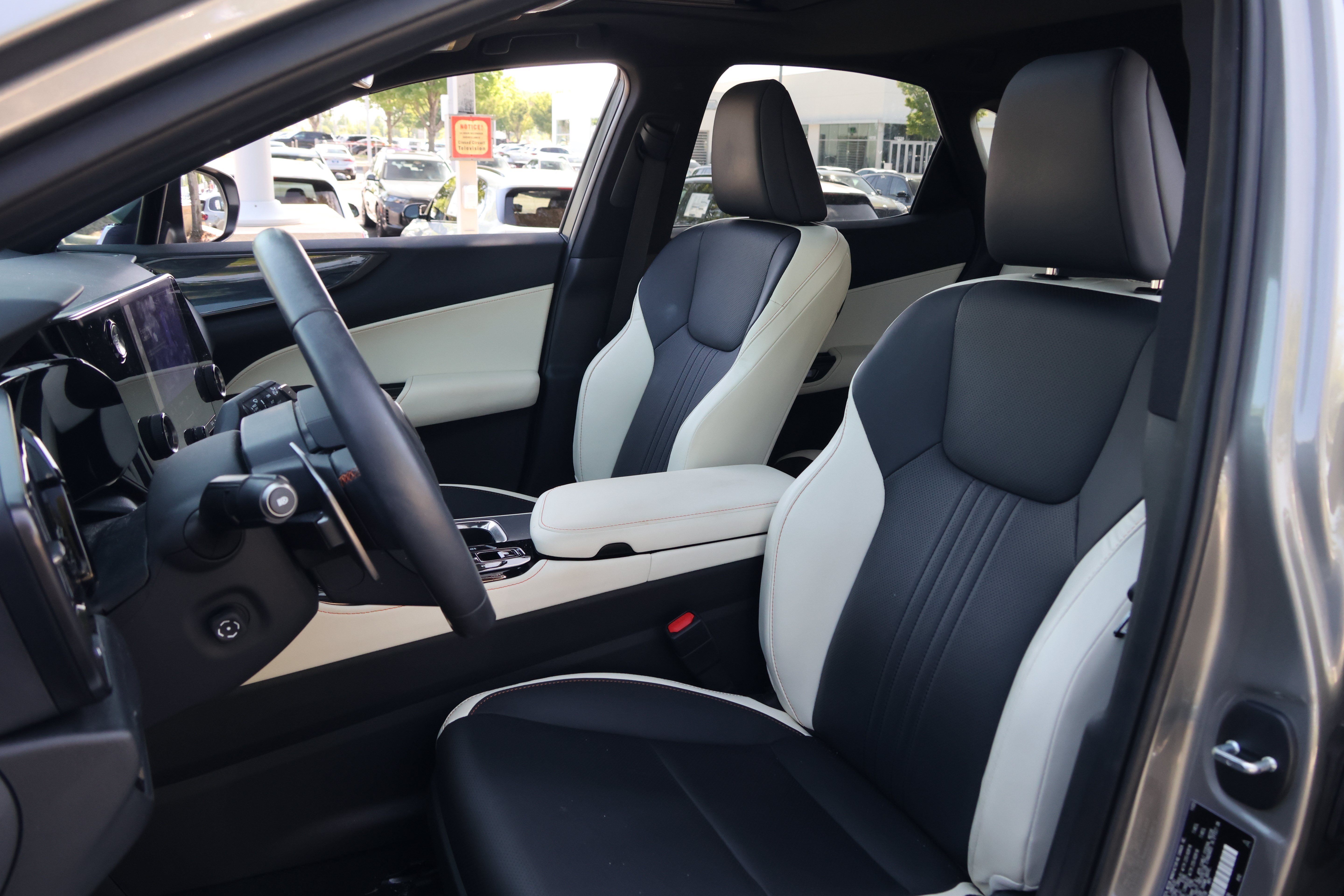 Certified 2024 Lexus NX 250 FWD image 36