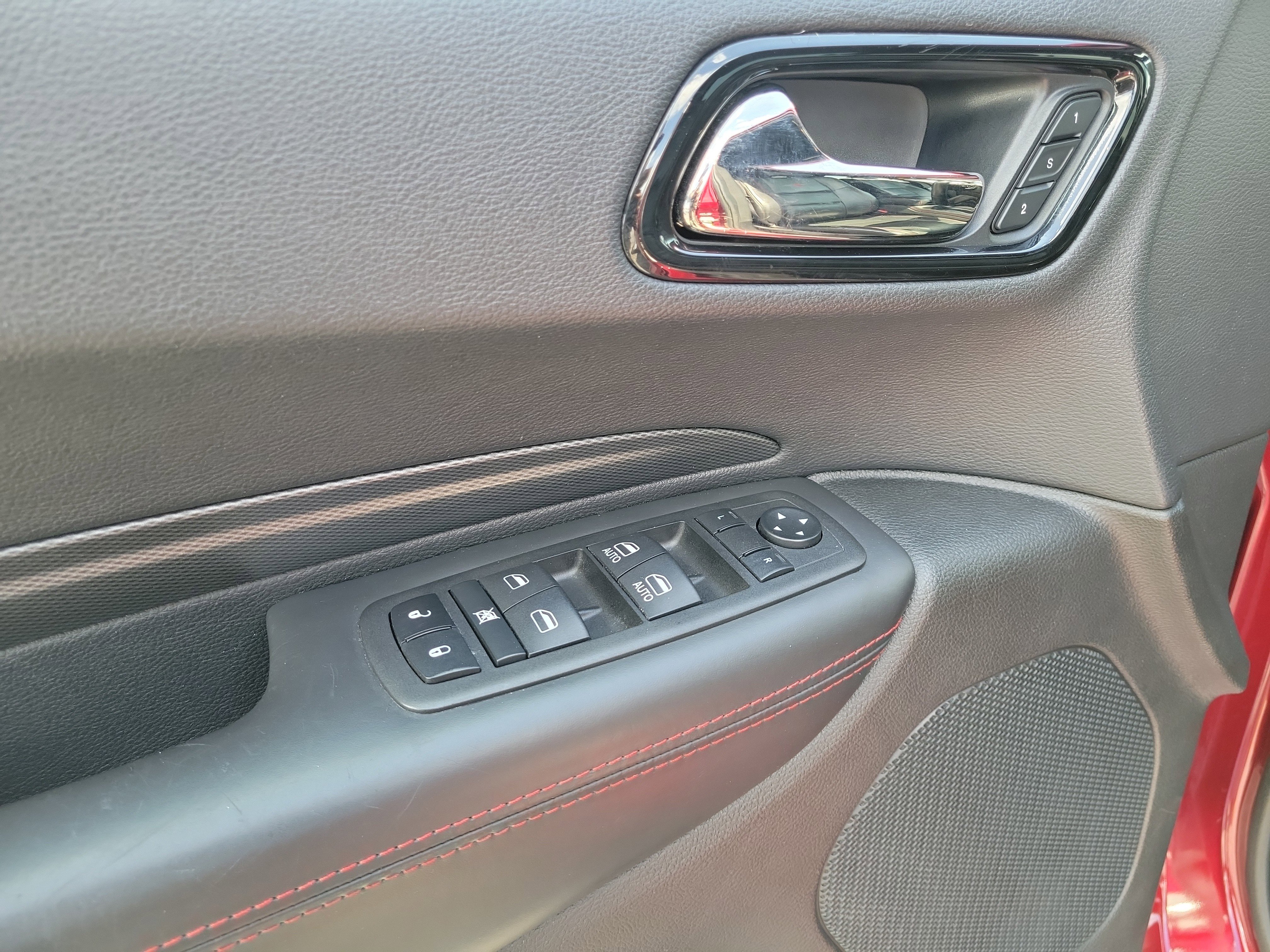 Used 2023 Dodge Durango GT AWD/4WD image 12