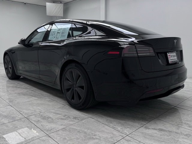 Used 2023 Tesla Model S Standard Range image 5