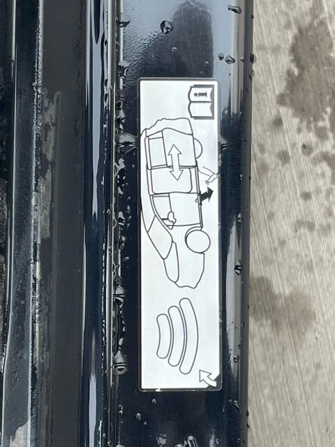 Used 2024 Toyota Sienna XLE image 37