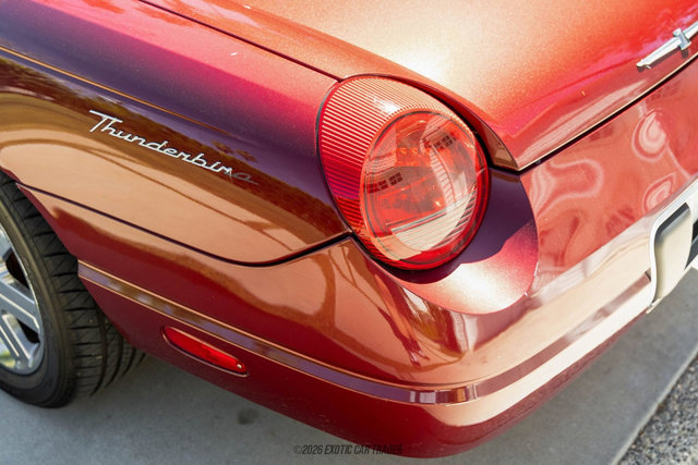 Used 2004 Ford Thunderbird Deluxe image 94