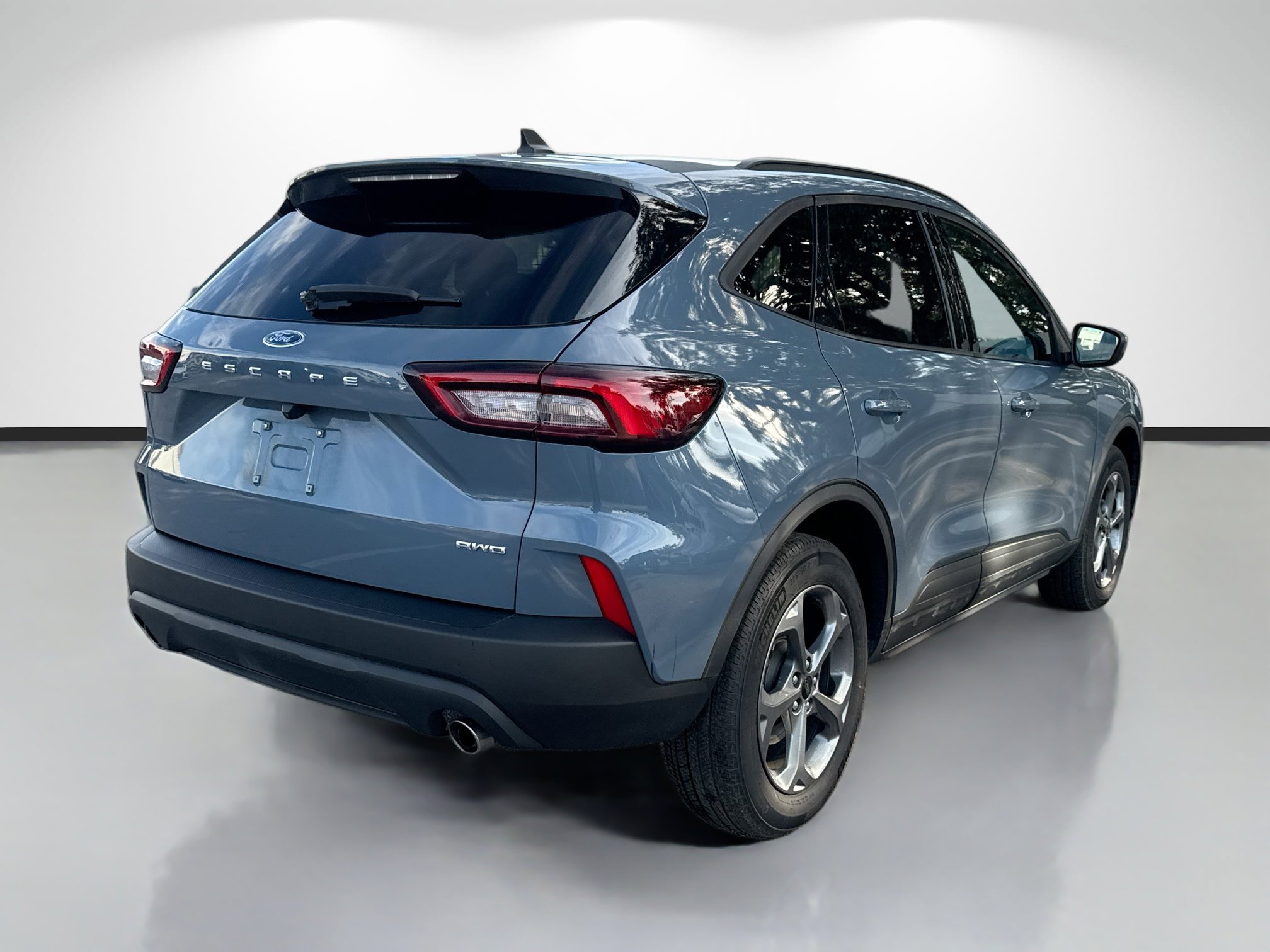 Used 2025 Ford Escape ST-Line Select image 3