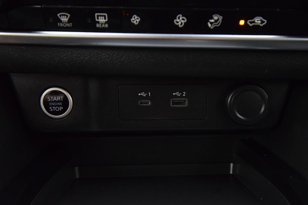 Used 2023 Nissan Rogue SV AWD/4WD image 28