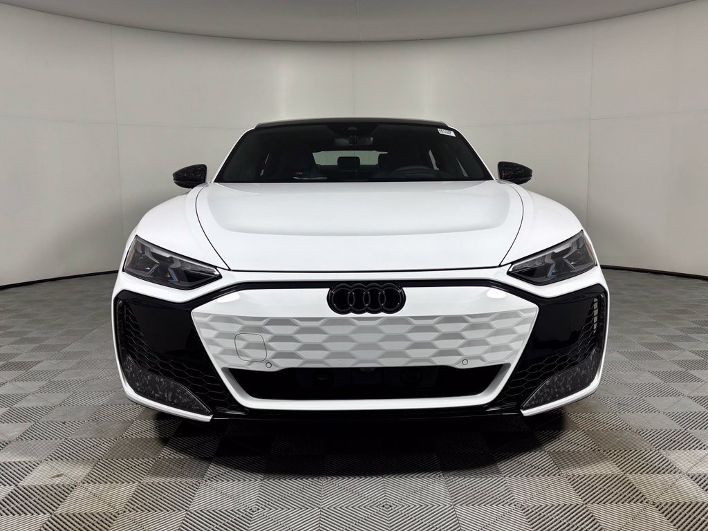 New 2026 Audi RS e-tron GT performance AWD/4WD image 2