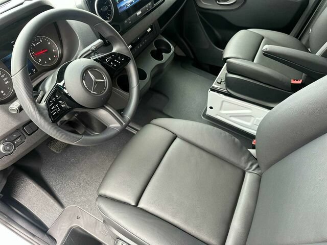 New 2026 Mercedes-Benz Sprinter 2500 image 10