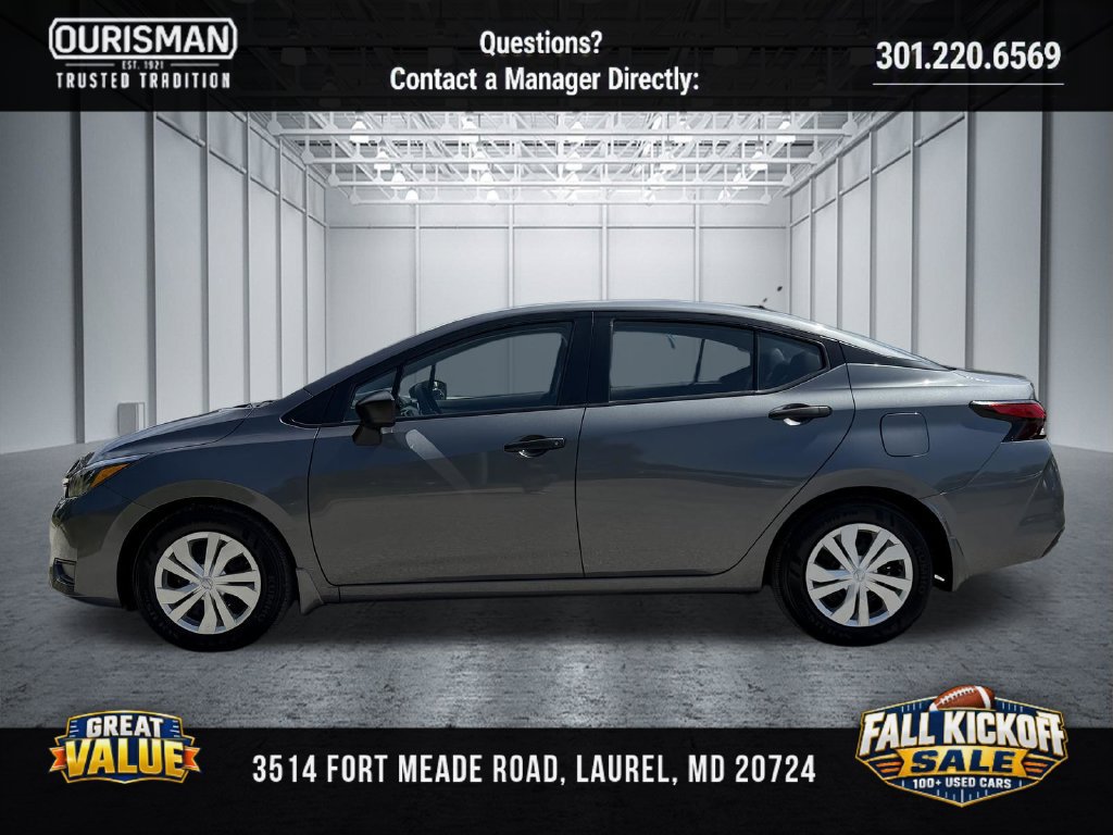 Used 2025 Nissan Versa S w/ Trunk Package FWD image 3