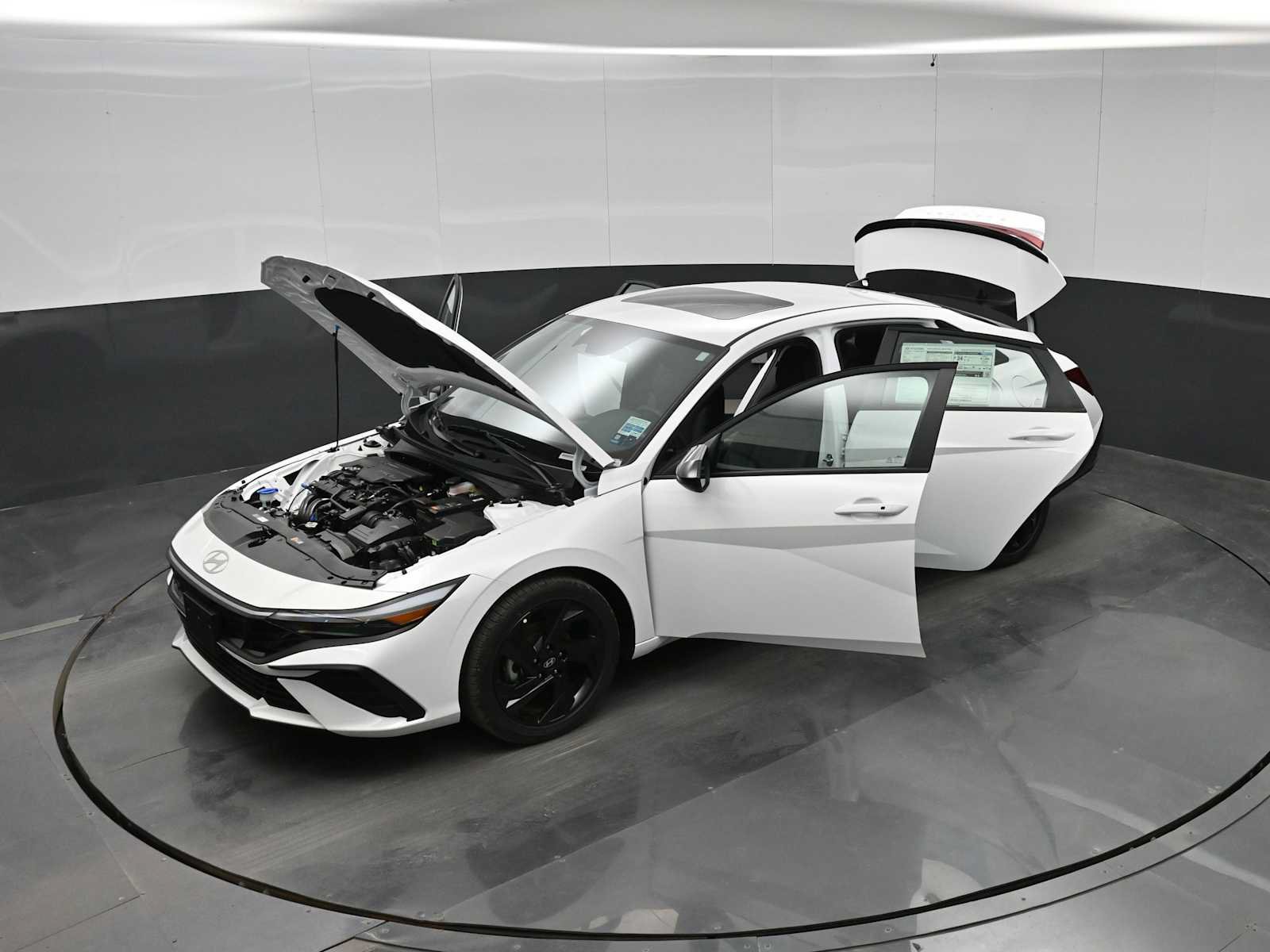 New 2026 Hyundai Elantra SEL Sport FWD image 44