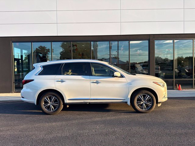 Used 2016 INFINITI QX60 Luxe w/ Premium Plus Package AWD/4WD image 2
