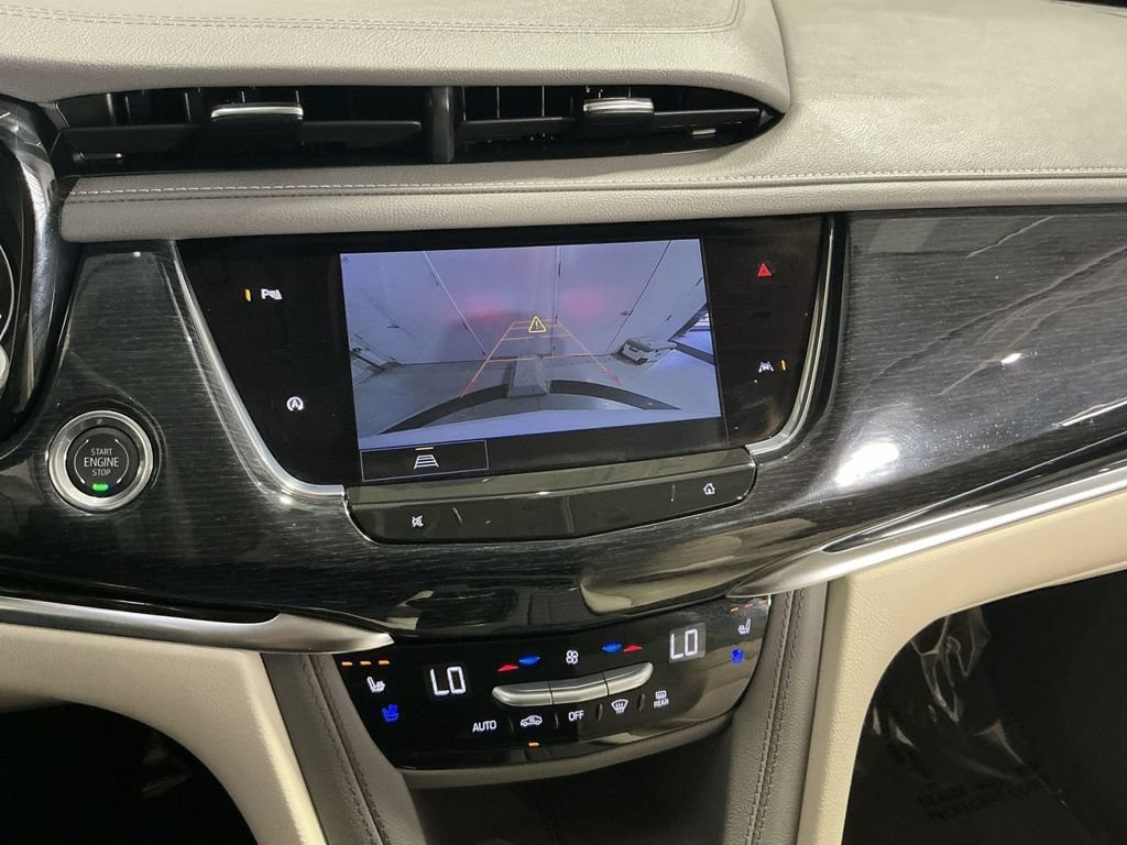 Used 2025 Cadillac XT6 Premium Luxury w/ LPO, Floor Liner Package AWD/4WD image 20
