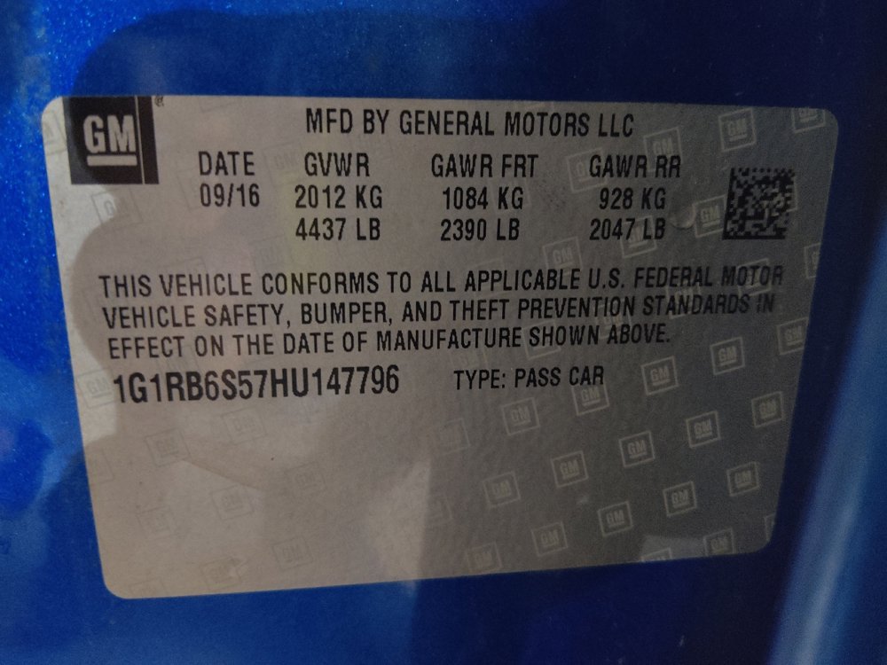 Used 2017 Chevrolet Volt Premier w/ Driver Confidence II Package FWD image 33