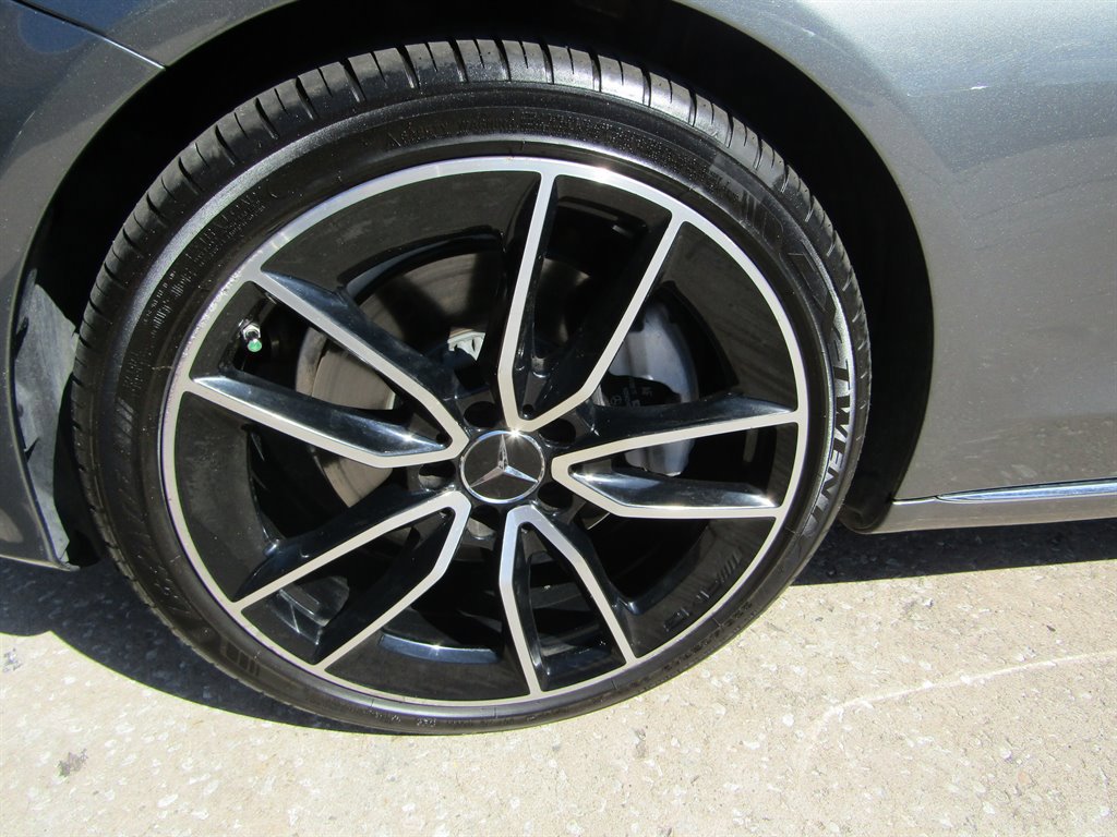 Used 2017 Mercedes-Benz C 300 Sedan image 14