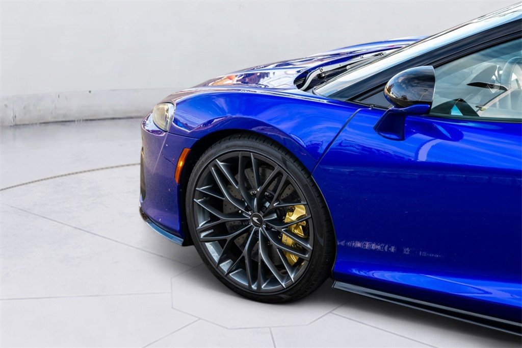 New 2025 McLaren GTS image 33