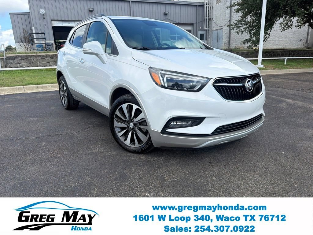 Used 2017 Buick Encore Essence FWD image 1