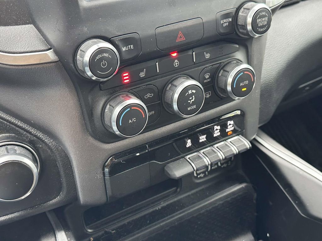 Used 2023 RAM 1500 Big Horn image 27
