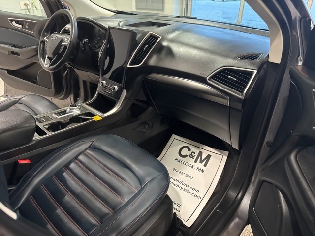 Used 2022 Ford Edge SEL w/ Sport Appearance Package image 13