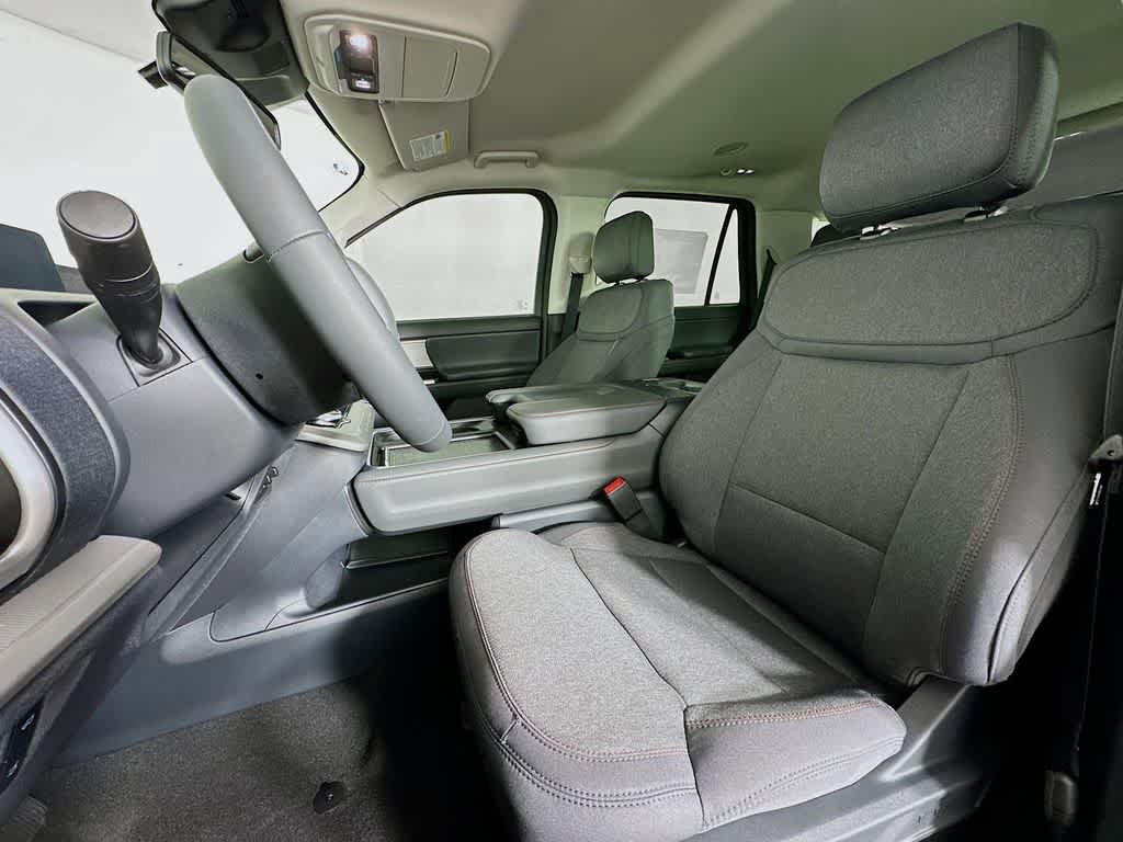 New 2025 Ford Expedition Active RWD image 12