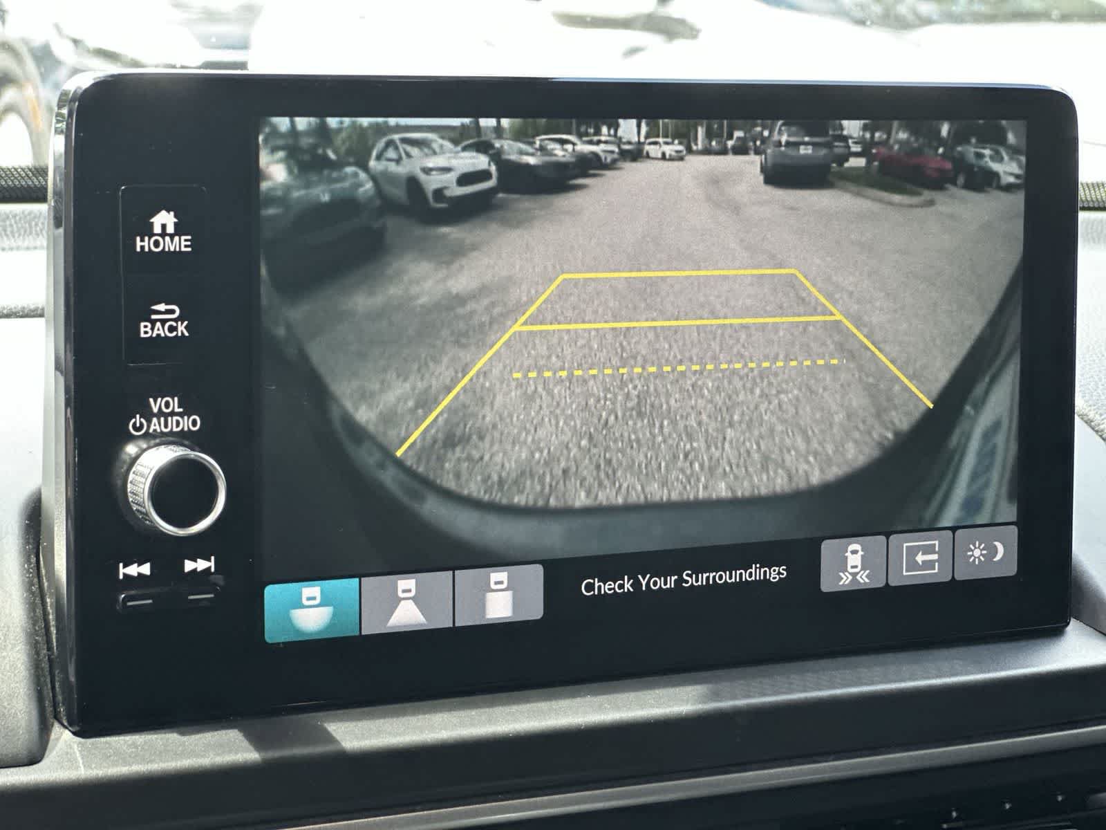 Used 2025 Honda Pilot Touring image 20