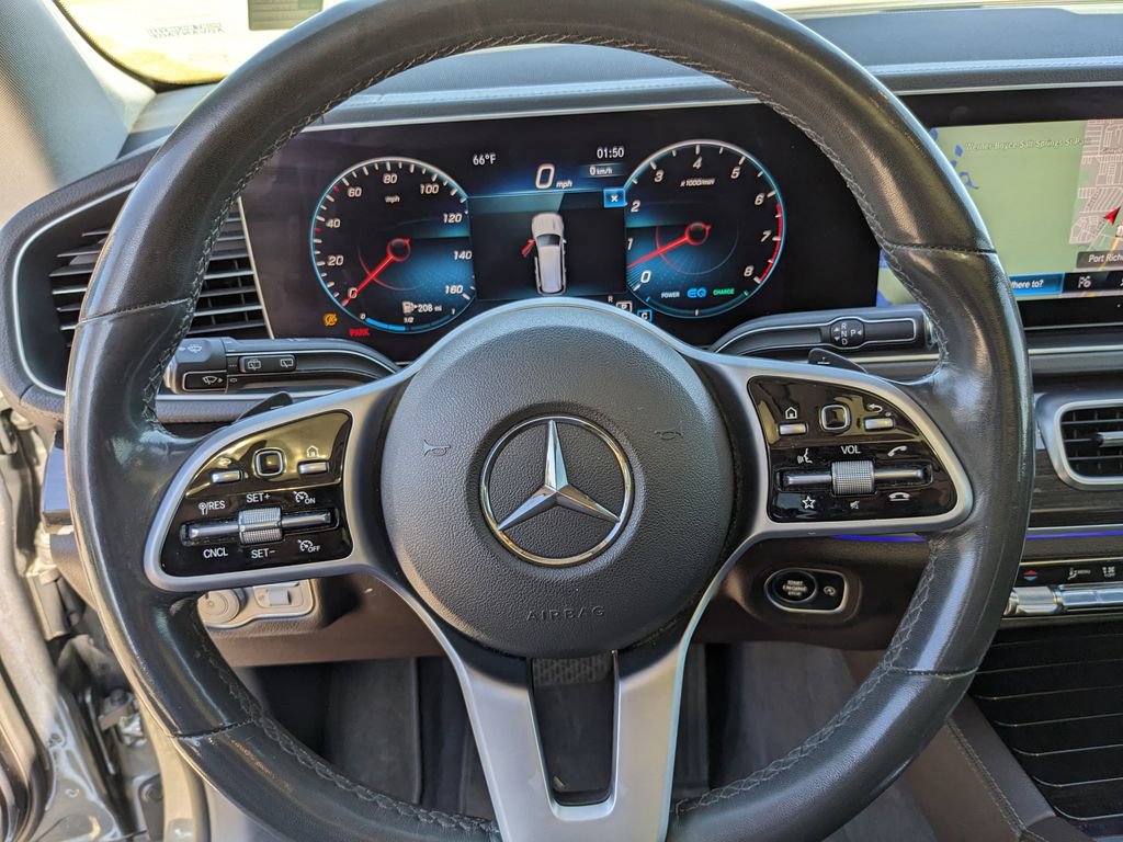 Used 2020 Mercedes-Benz GLS 450 4MATIC image 33