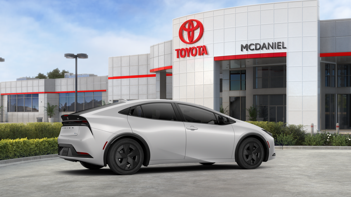 New 2026 Toyota Prius LE FWD image 13