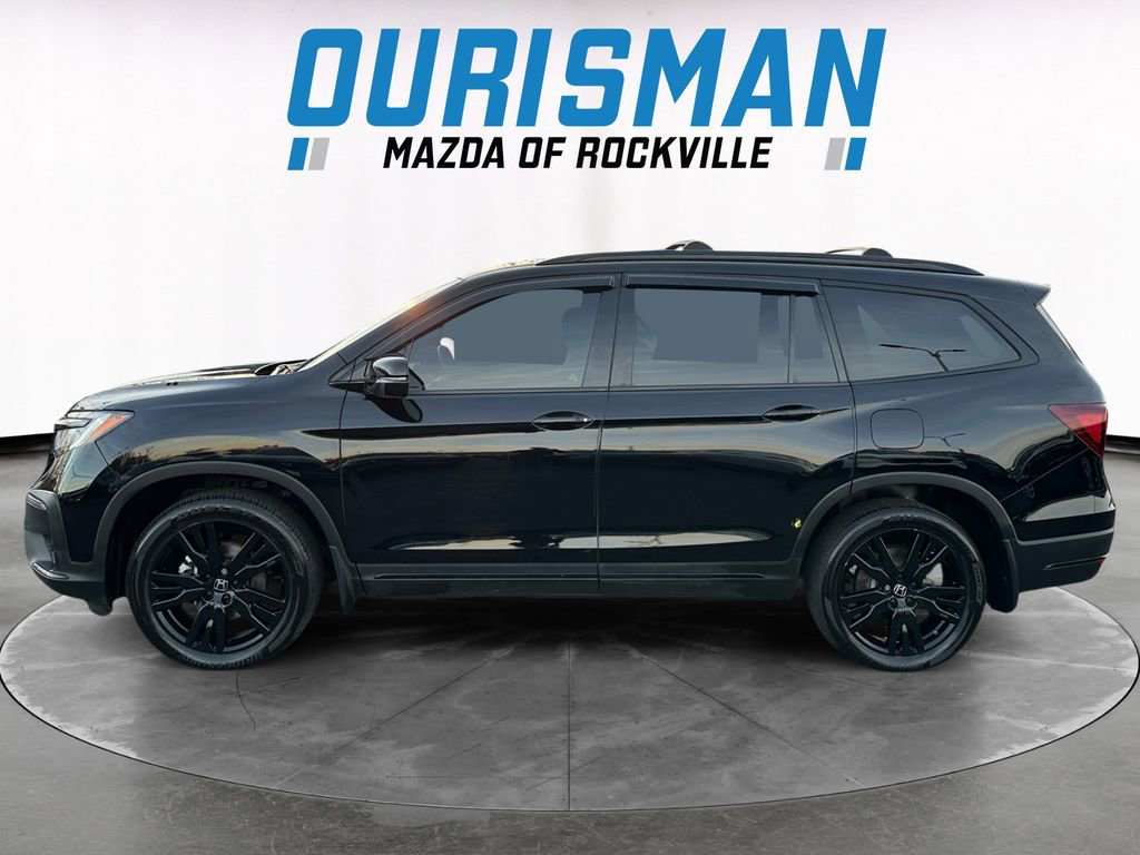 Used 2022 Honda Pilot Black Edition image 3