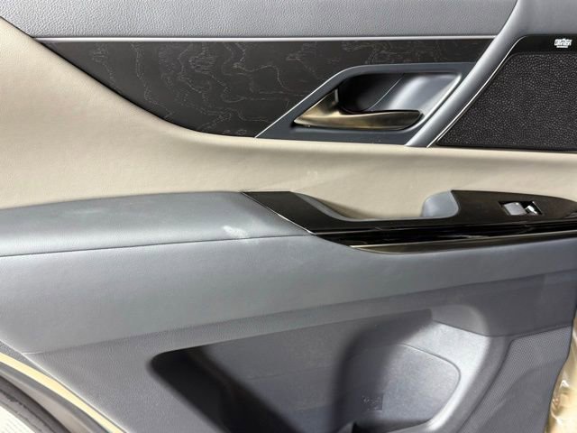 New 2025 Lexus LX 700h Overtrail image 21