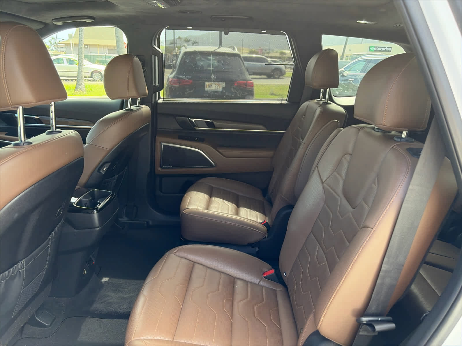 Used 2022 Kia Telluride SX w/ SX Prestige Package AWD/4WD image 18