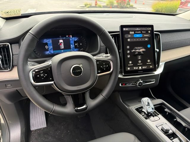 New 2027 Volvo XC90 B6 Plus AWD/4WD image 15