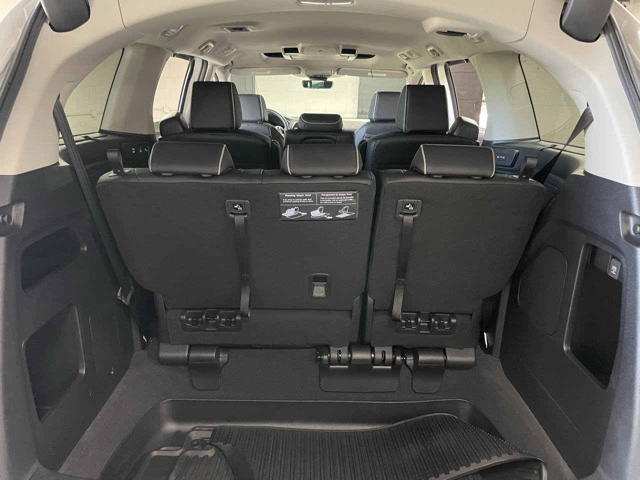 Used 2026 Honda Odyssey Elite image 20