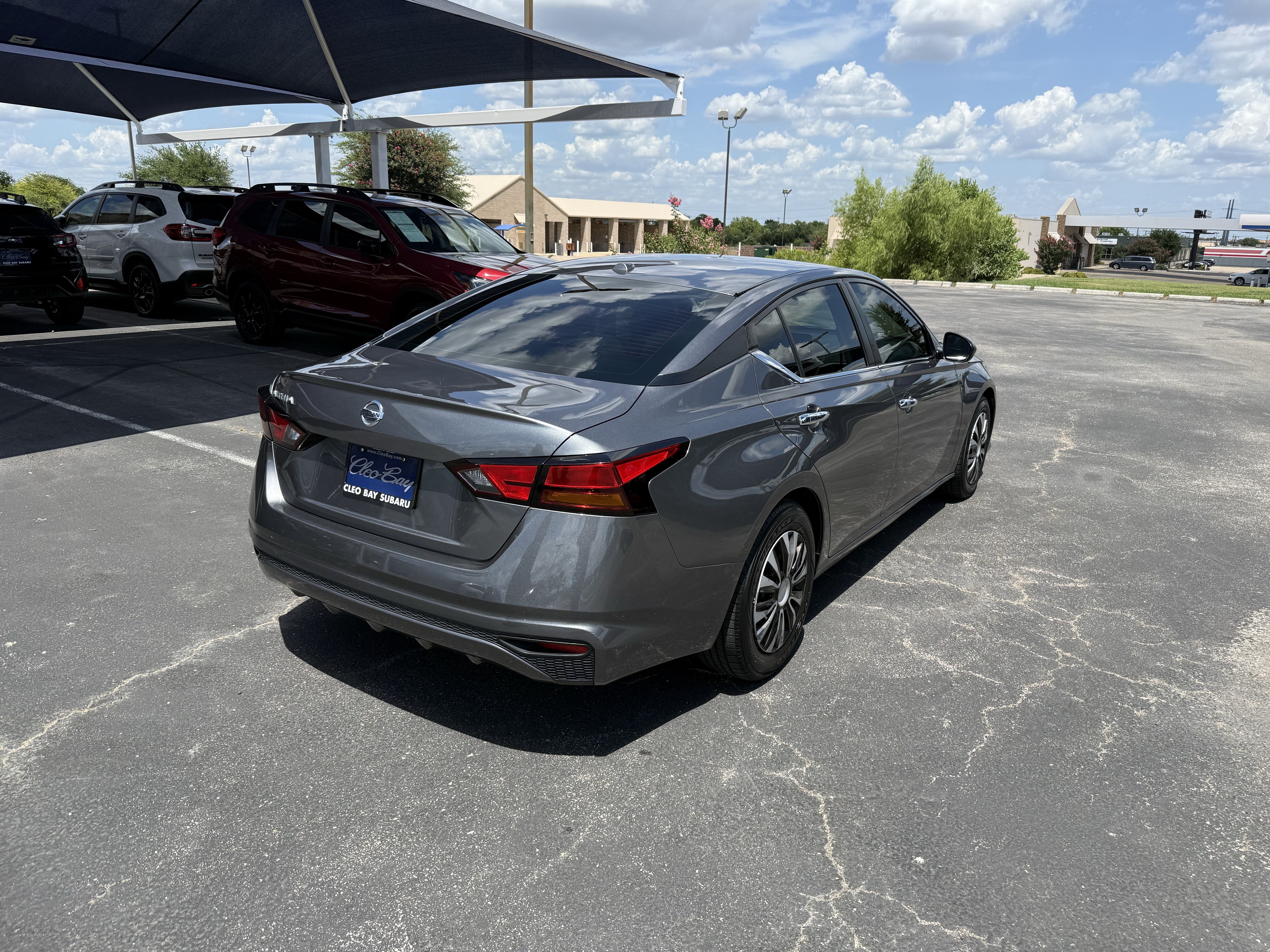 Used 2020 Nissan Altima 2.5 S FWD image 8