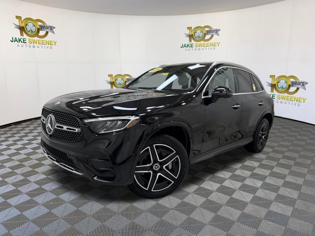 Used 2024 Mercedes-Benz GLC 300 4MATIC image 4