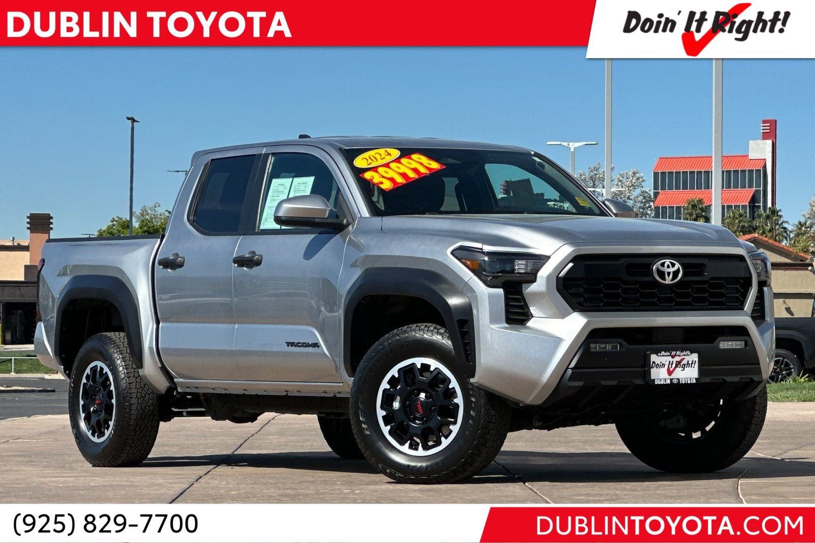 Certified 2024 Toyota Tacoma TRD Off-Road image 1