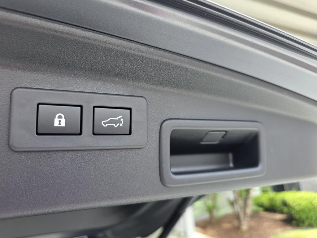 New 2026 Subaru Outback Limited AWD/4WD image 16